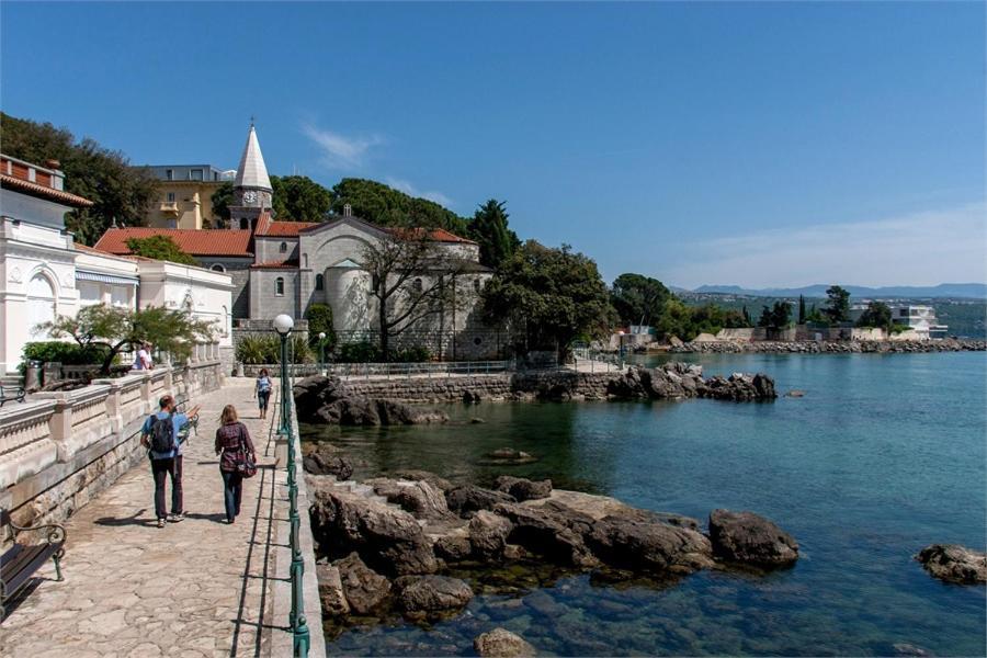 Apartment Petra Opatija Extérieur photo